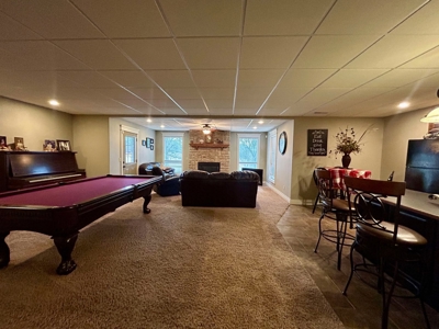 Spacious Home on 2.5 Acres with In-Ground Pool in Ava, MO - image 29