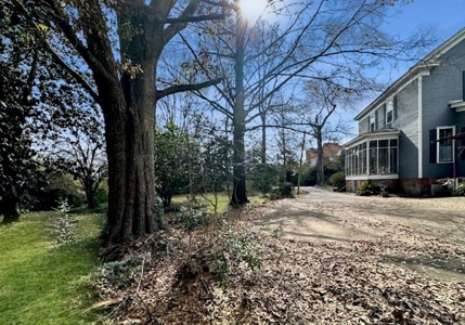 Historic 5 Bedroom Home in Summit, MS - image 36