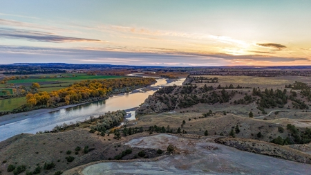 140 Acres in Custer MT– Adjacent to 1,800+ Acres of BLM - image 10