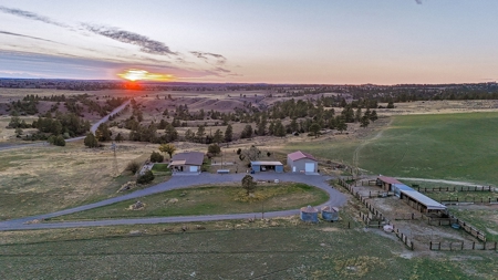 140 Acres in Custer MT– Adjacent to 1,800+ Acres of BLM - image 15