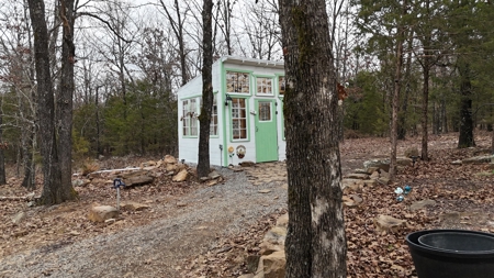 5-Acre Country Retreat Near Wilburton, OK - image 9