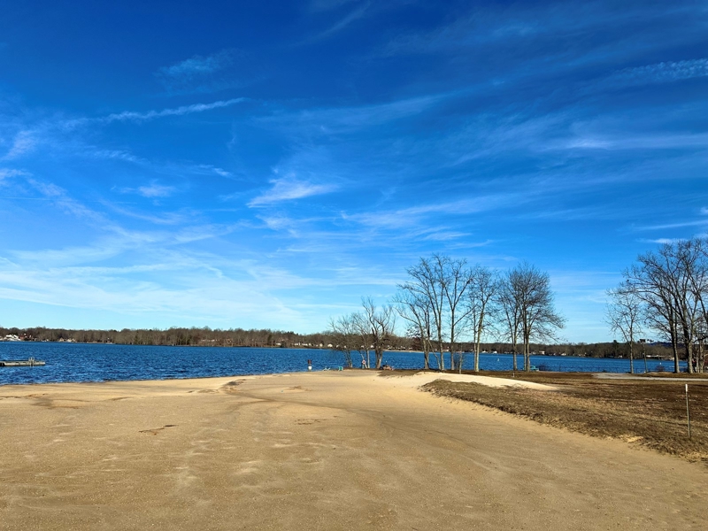 Beach lake access
