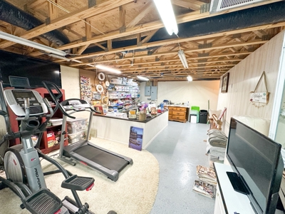 Country Home for Sale in Salem, Missouri - image 15