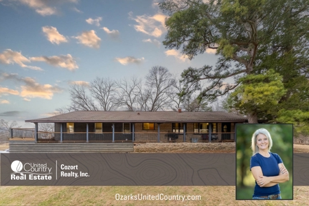 Established Horse Farm for Sale in the Howell County Ozarks - image 1
