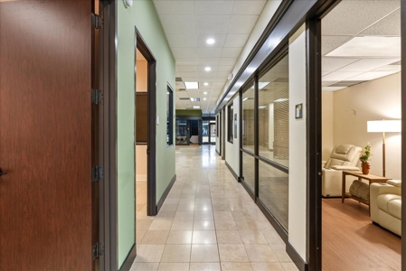 Prime Commercial Property in Downtown Beeville, Texas - image 12