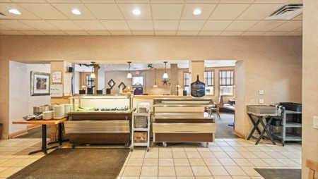 Turnkey Family-Owned Restaurant, Bar & Entertainment Center - image 38
