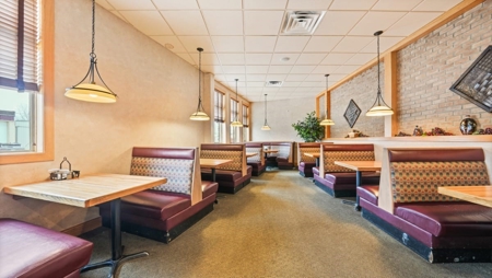 Turnkey Family-Owned Restaurant, Bar & Entertainment Center - image 43