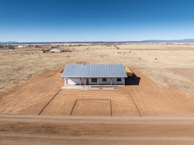 Newly Built 3-Bedroom Home on 2.5 Acres in Moriarty, NM - image 41