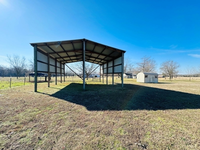 3/2/1 + 40x40 RV CARPORT, WORKSHOP ON 1 ACRE  WINNSBORO, TX - image 5