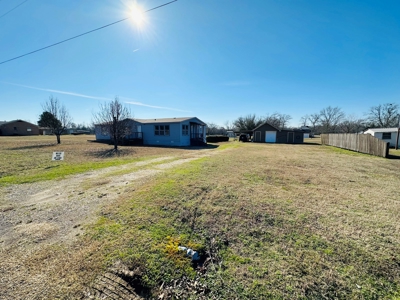 3/2/1 + 40x40 RV CARPORT, WORKSHOP ON 1 ACRE  WINNSBORO, TX - image 2