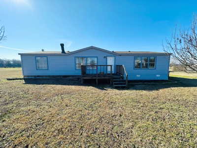 3/2/1 + 40x40 RV CARPORT, WORKSHOP ON 1 ACRE  WINNSBORO, TX - image 8