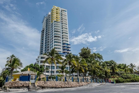Coronado Bay Apartment for rent with Large Balcony - image 20