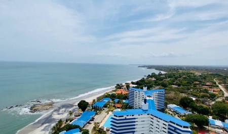 Coronado Bay Apartment for rent with Large Balcony - image 12