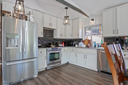Discover your Dream Property with Live Water - image 22