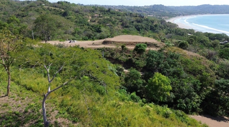 Los Balsos Residences in Playa Venao  Lote #3 - image 3