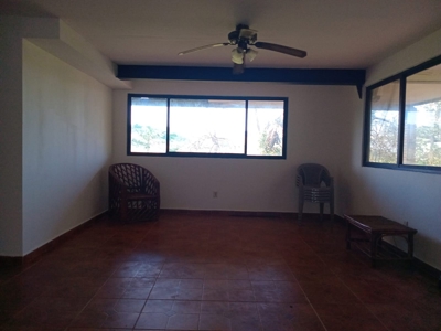 Affordable Fixer-Upper with Spectacular Mountain Views - image 15
