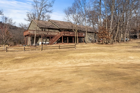 🏡 Golf Course Luxury Meets Serene Country Living! ⛳🌿 - image 35