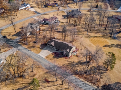 🏡 Golf Course Luxury Meets Serene Country Living! ⛳🌿 - image 40