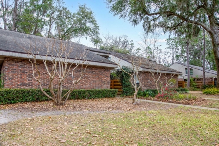 3Bed/2Bath Townhouse In Gainesville, Fl! - image 3