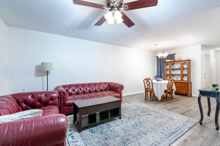 3Bed/2Bath Townhouse In Gainesville, Fl! - image 14