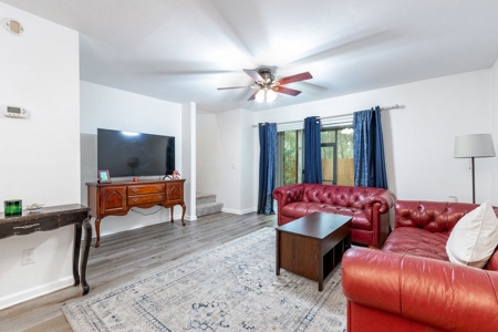 3Bed/2Bath Townhouse In Gainesville, Fl! - image 13