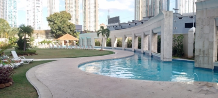 Luxury 3-Bedroom Apartment with Amenities in Punta Pacifica - image 39