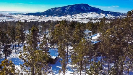 Luxury Home and Shop Small Acreage Little Rocky Mountains - image 5