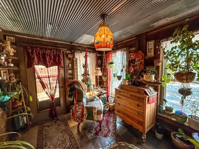 Luxury Home and Shop Small Acreage Little Rocky Mountains - image 13