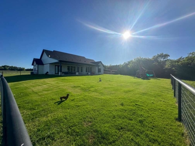 Stunning Country Estate on 19.77 Acres - image 47