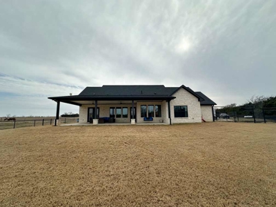 Stunning Country Estate on 19.77 Acres - image 48