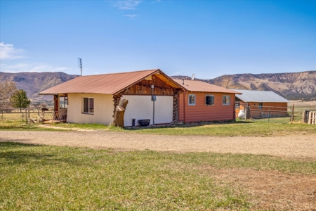 Farmhouse FOR SALE in Mancos, Colorado - image 46