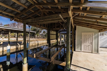 Waterfront Lot For Sale in Suwannee FL! - image 2