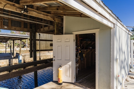 Waterfront Lot For Sale in Suwannee FL! - image 18