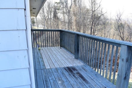 Home in Bean Station, Tennessee near Cherokee Lake - image 3