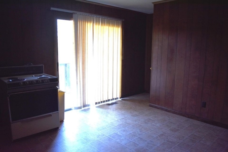 Home in Bean Station, Tennessee near Cherokee Lake - image 27