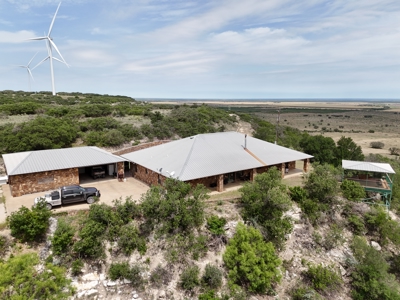 Hilltop Bluff Ranch 915 Acres in McCulloch County - image 27