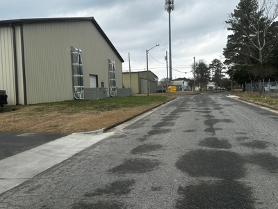 Versatile 14, 875 SF Commercial Property in Washington, NC - image 8