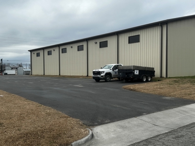 Versatile 14, 875 SF Commercial Property in Washington, NC - image 6