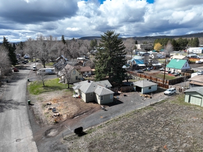 Eastern Oregon Two Bedroom Home - image 18