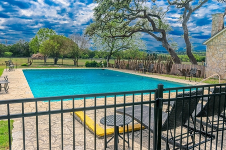 Rare Riverfront 3.28 Acre lot - image 20