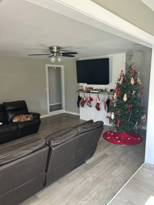 Home with Acreage for Sale in Antlers Oklahoma - image 3