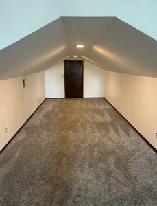 Home with Acreage for Sale in Antlers Oklahoma - image 9