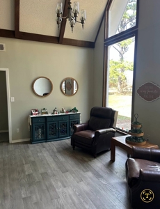 Home with Acreage for Sale in Antlers Oklahoma - image 6