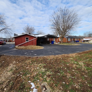 3 bedroom 1 bath brick home for sale in Franklin, Ky - image 12