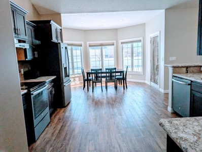 Stunning  4 Bedroom 3 Bath Home In Lexington Nebraska - image 6