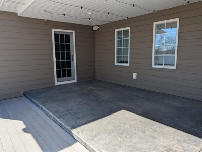 Stunning  4 Bedroom 3 Bath Home In Lexington Nebraska - image 45