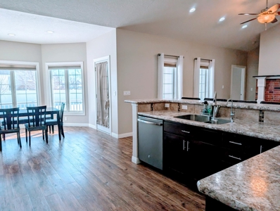 Stunning  4 Bedroom 3 Bath Home In Lexington Nebraska - image 2