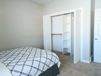 Stunning  4 Bedroom 3 Bath Home In Lexington Nebraska - image 31
