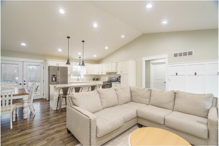 Country Home for Sale in Salem, Missouri - image 6
