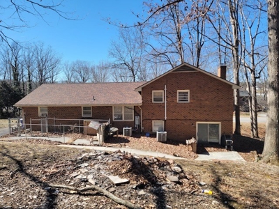 **PENDING**  Home for Sale in the Town of Christiansburg VA - image 9
